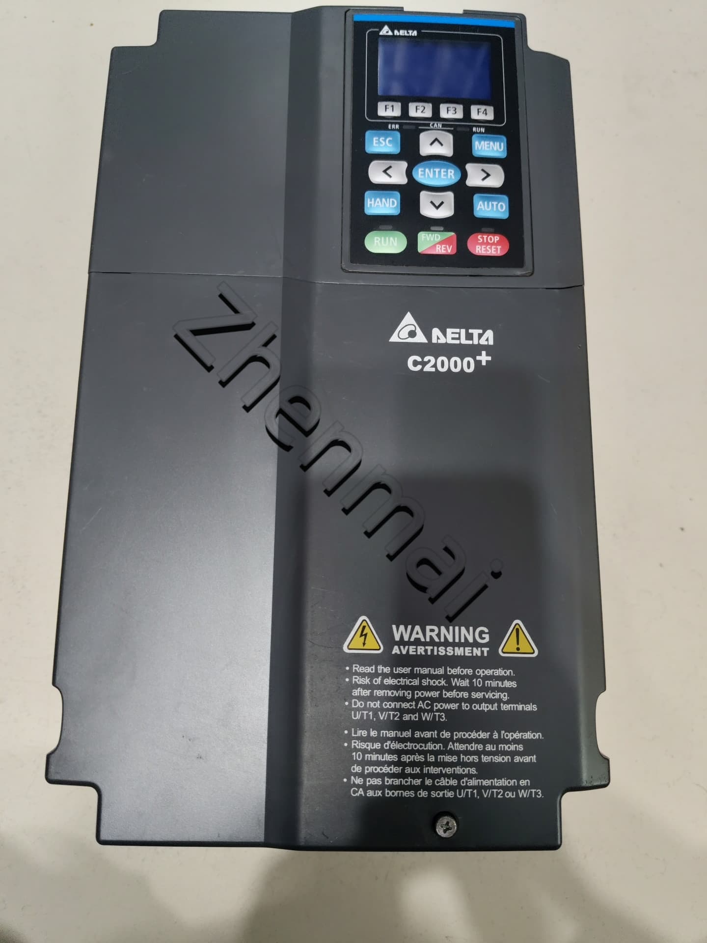 Tiontairí minicíochta 100% bunaidh agus fíor Delta VFD150C43A-21 Drive Servo Motor
