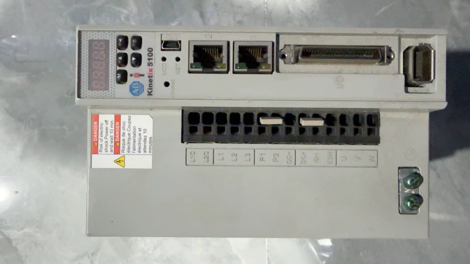2198-E2030-ERS Kinetix 5100 servo, branda nua agus fíor