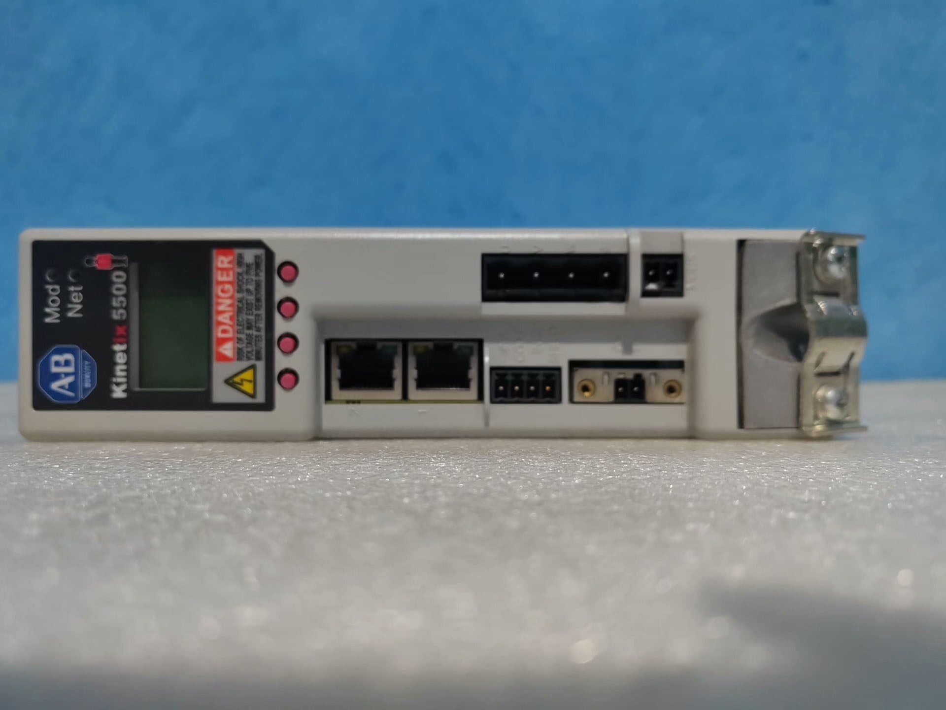 2198-H003-ERS Kinetix 5700 servo, branda nua agus fíor