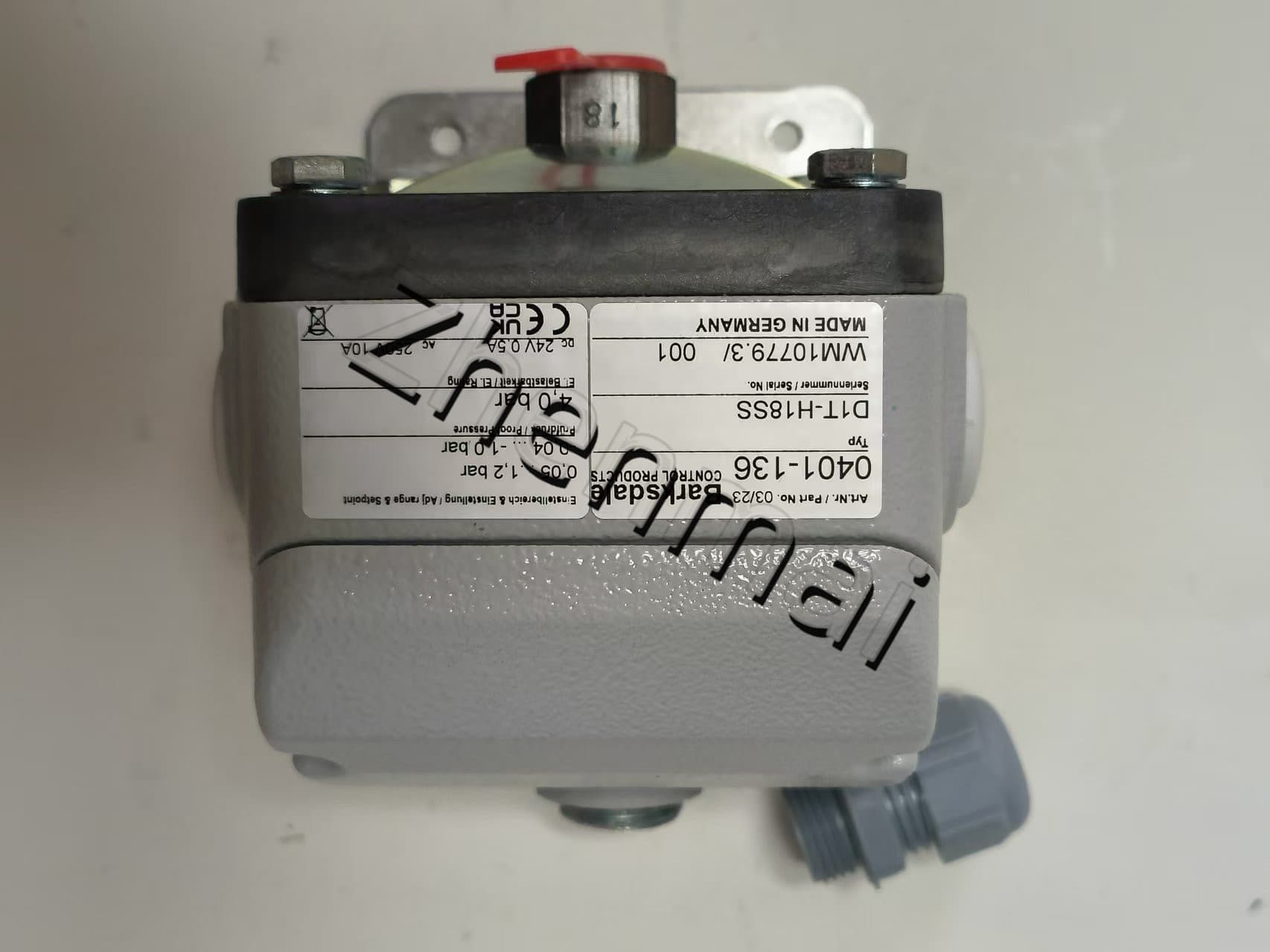 Barksdale Bunaidh Nua Branda 0401-136 D1T-H18SS Braiteoir brú Lasc leibhéal Lasc sreafa Lasc brú Loingseoireacht tapa