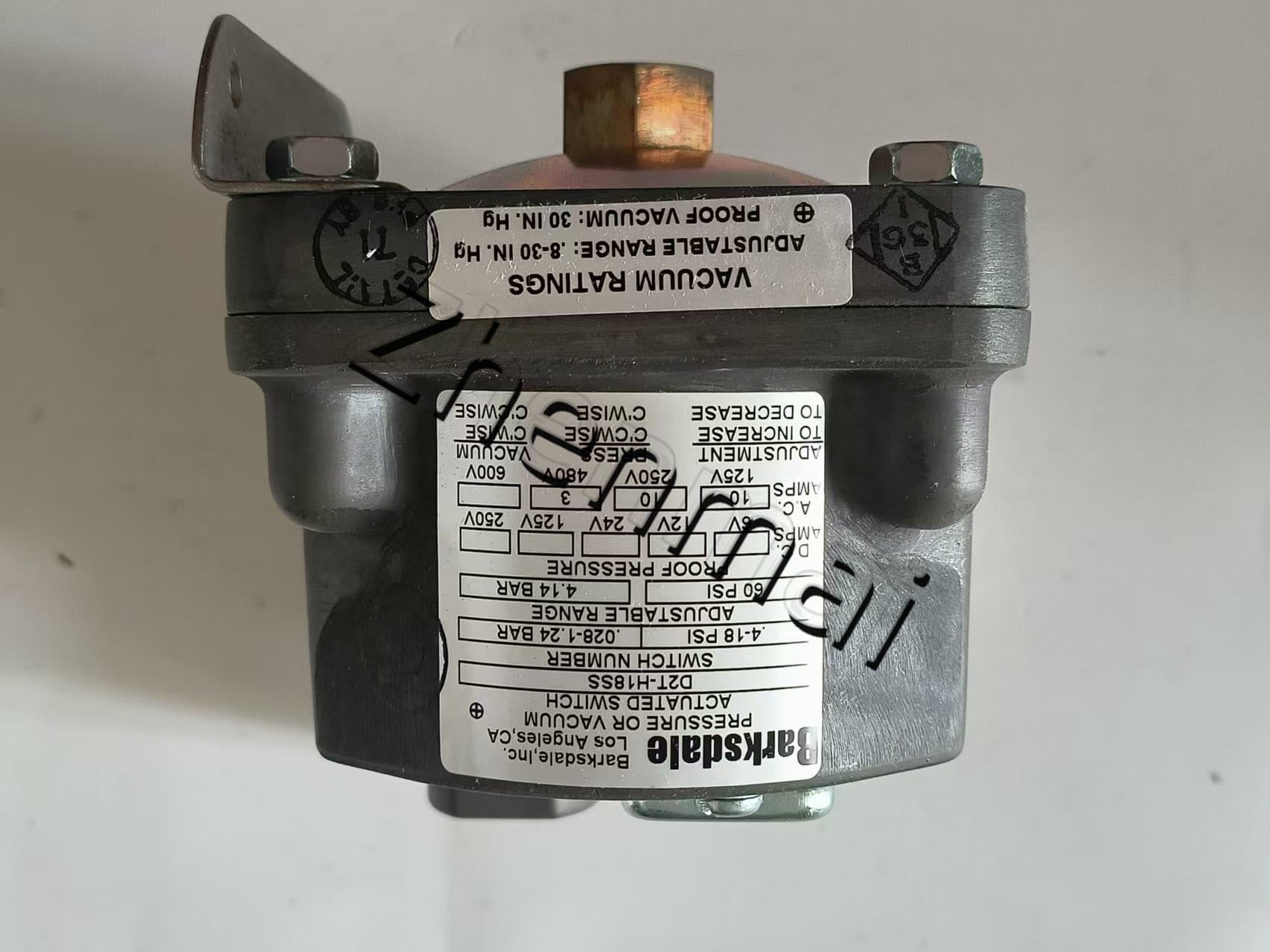 Barksdale Bunaidh Nua Branda D2T-H18SS-S1053 Braiteoir brú Lasc leibhéal Lasc sreafa Lasc brú Loingseoireacht tapa
