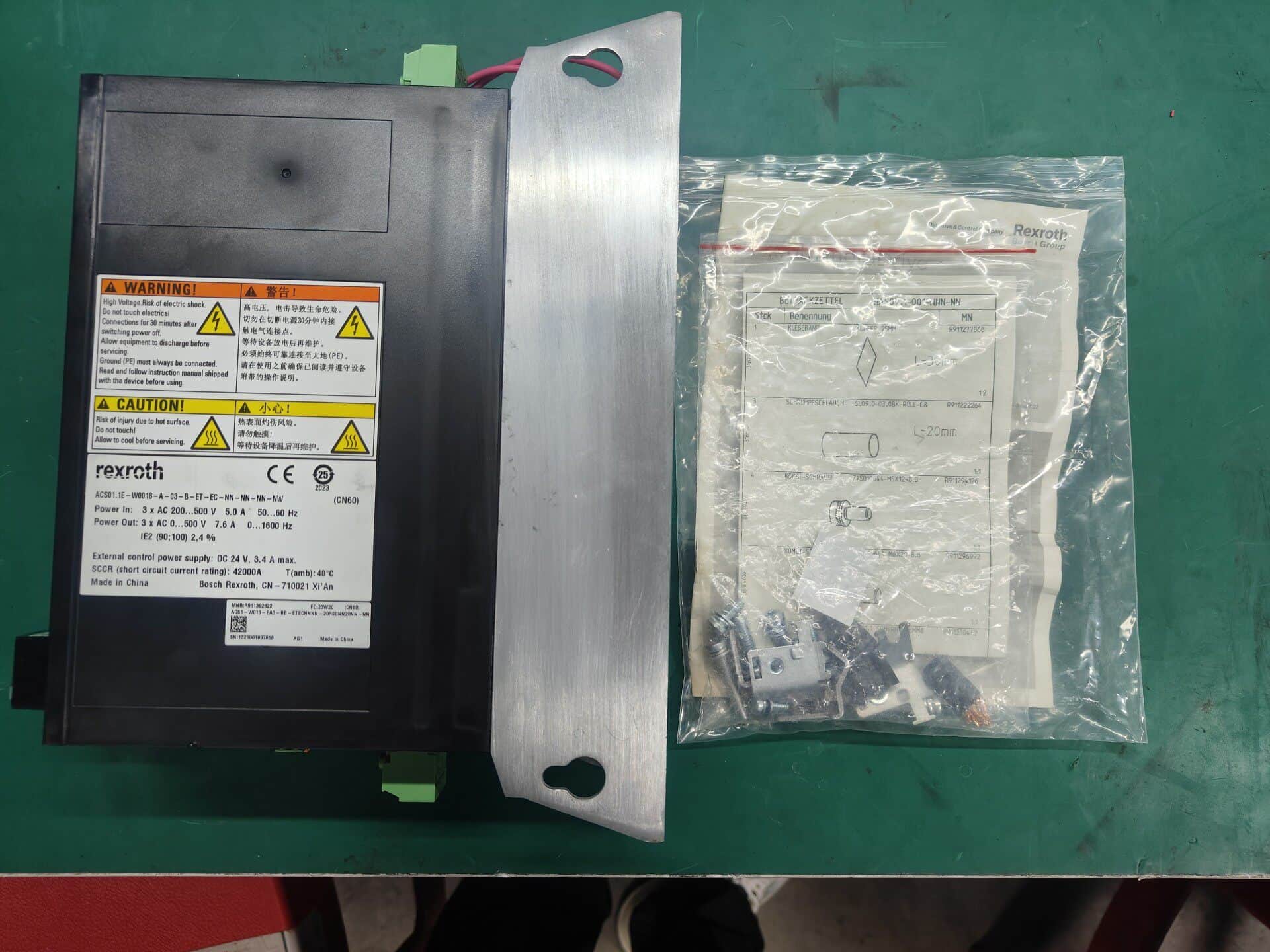 Tiomántán Servo Bunaidh Nua Bosch Rexroth ACS01.1E-W0018-A-03-B-ET-EC-NN-NN-NW Servo Motor Shipping Fast