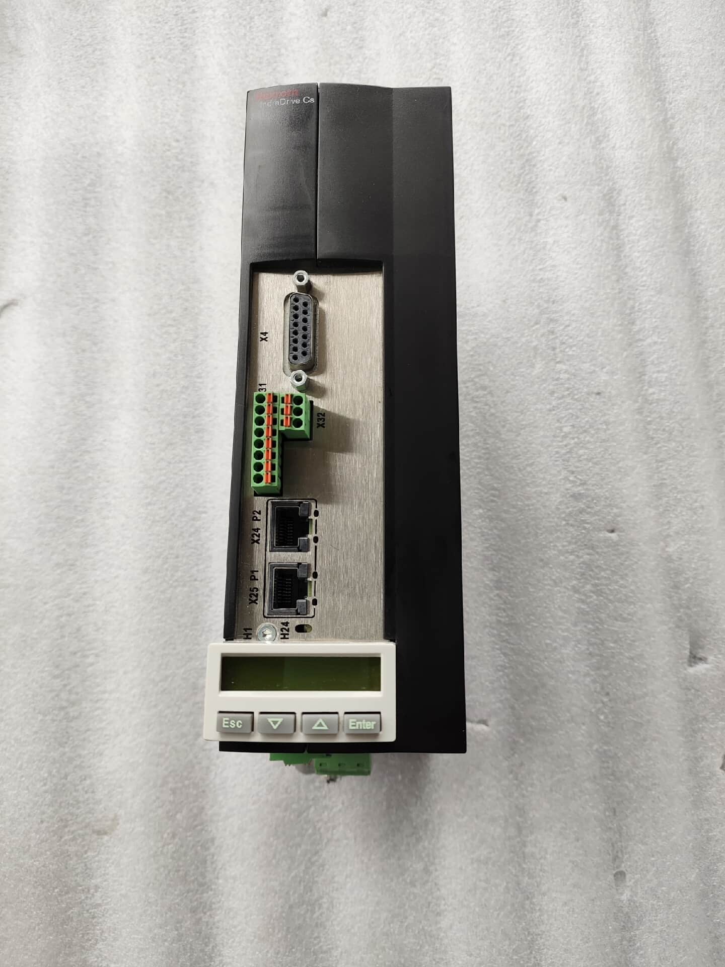 Tiomántán Servo Bunaidh Nua Bosch Rexroth ACS01.1E-W0036-A-03-B-ET-EC-NN-NN-NW Servo Motor Shipping Fast