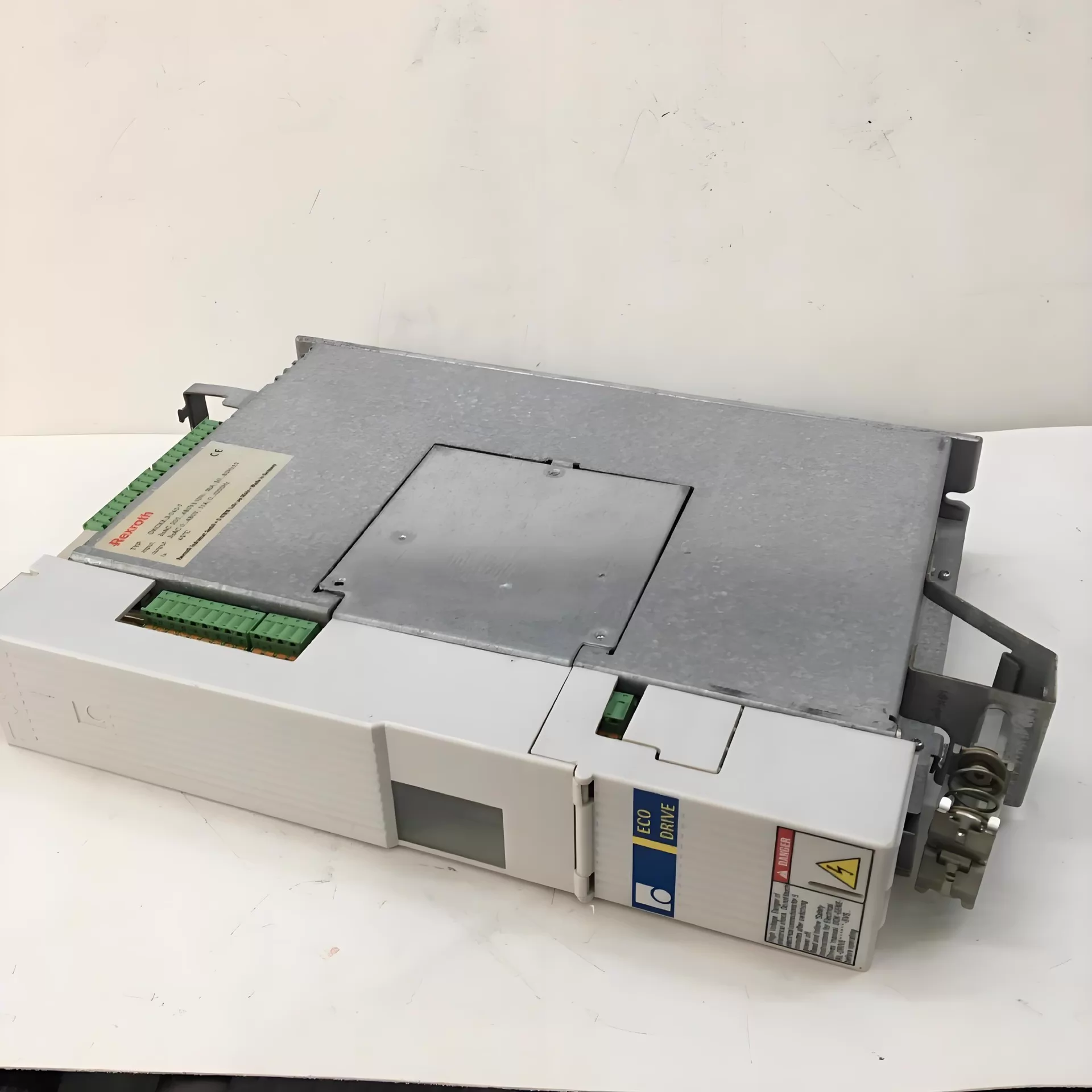 Tiomántán Servo Bunaidh Nua Bosch Rexroth ACS1-W018-EA3-BB-ETECHHNN-20RSCHN10NN-NN Servo Motor Fast Shipping