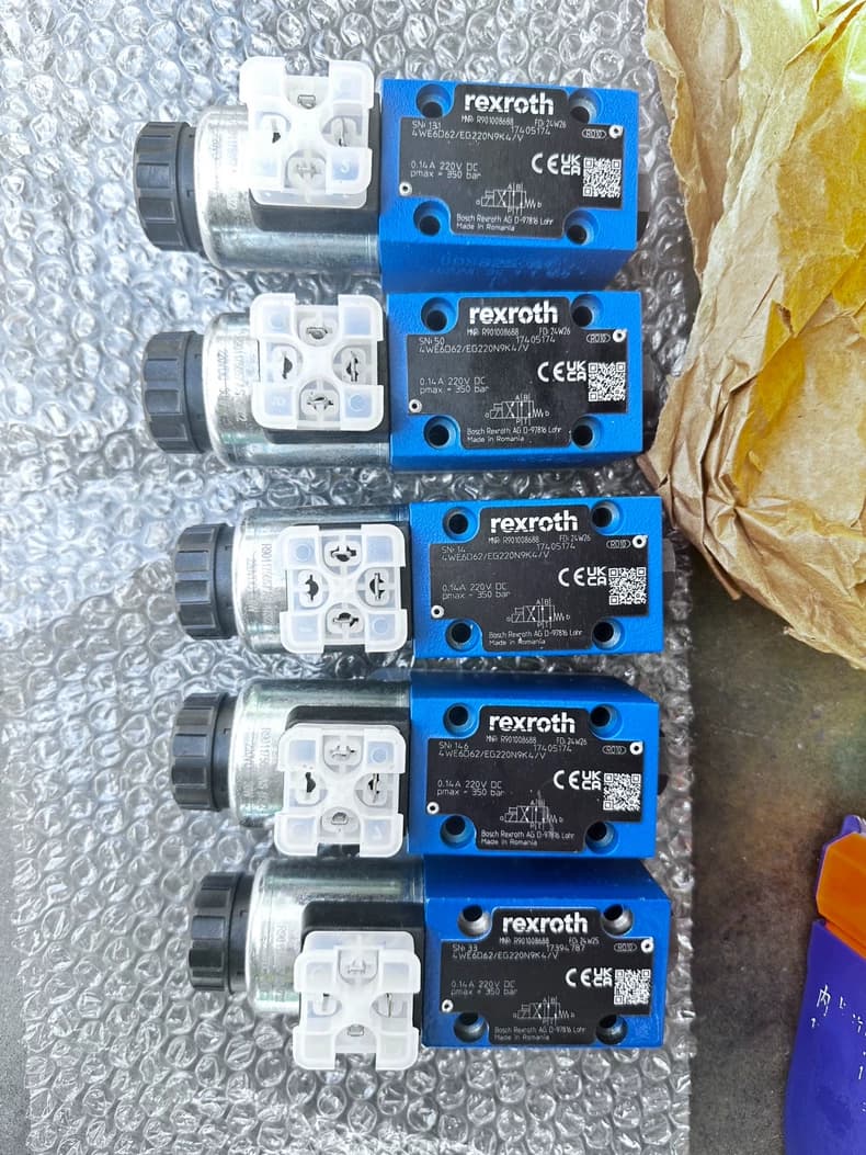 Tiomántán Servo Bunaidh Nua Bosch Rexroth DBEE6-2X/315G24K31A1M Servo Motor Shipping Fast