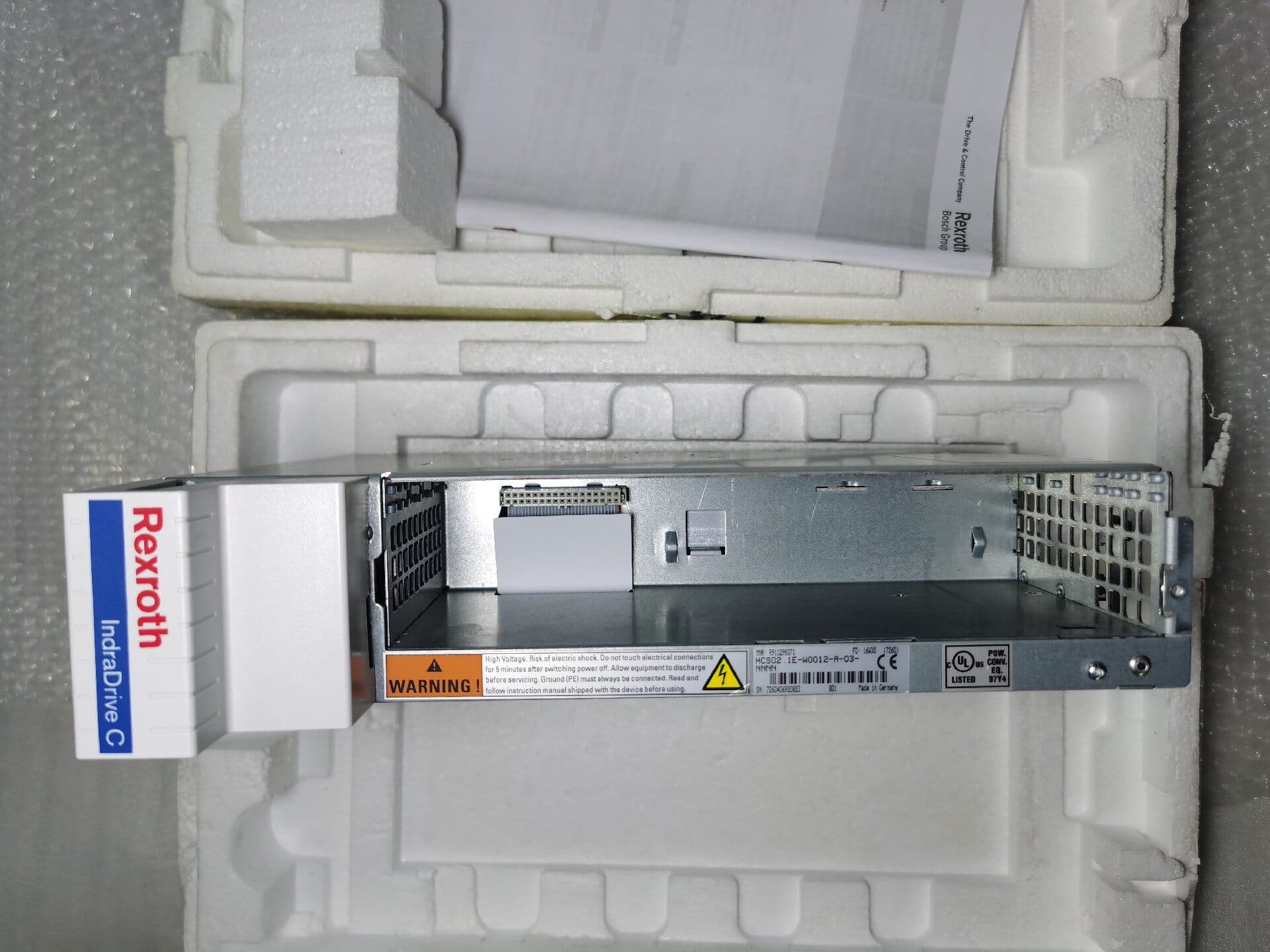 Tiomántán Servo Bunaidh Nua Bosch Rexroth HCS02.1E-W0012-A-03-NNNN R911298371 Servo Motor Fast Shipping