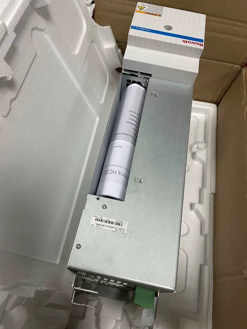 Tiomántán Servo Bunaidh Nua Bosch Rexroth HCS03.1E-W0100-A-05-NPBV Servo Motor Loingseoireacht Fast